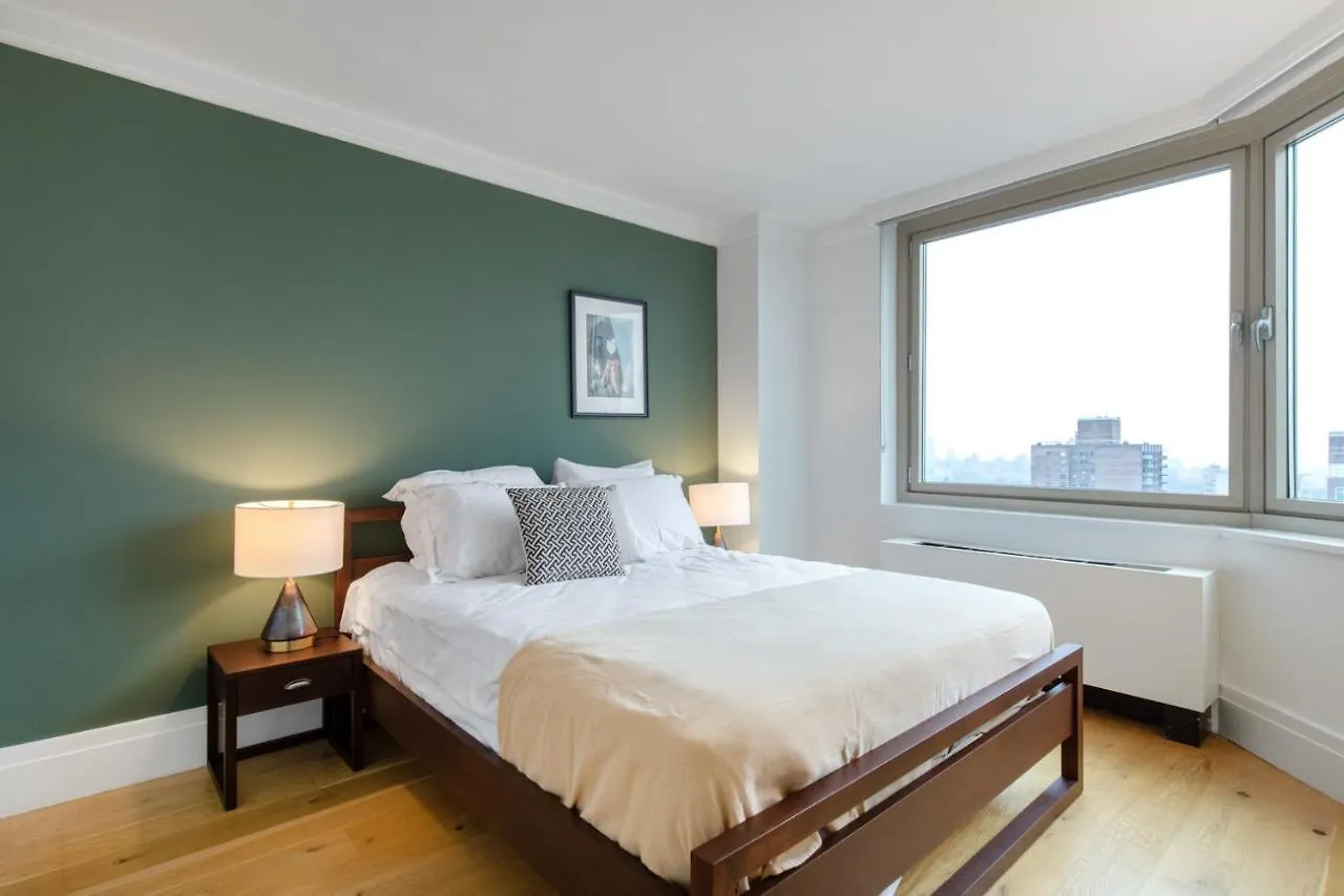 Ues 2Br W Gym Doorman Nr Central Park Nyc-350 Lägenhet New York