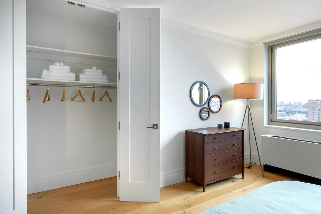 Ues 2Br W Gym Doorman Nr Central Park Nyc-350 Lägenhet New York